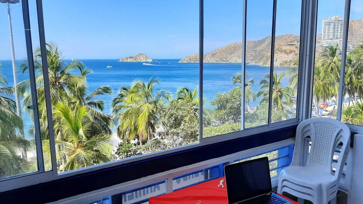 El Rodadero Apartment | Cozy, central, relaxing in front of the beach