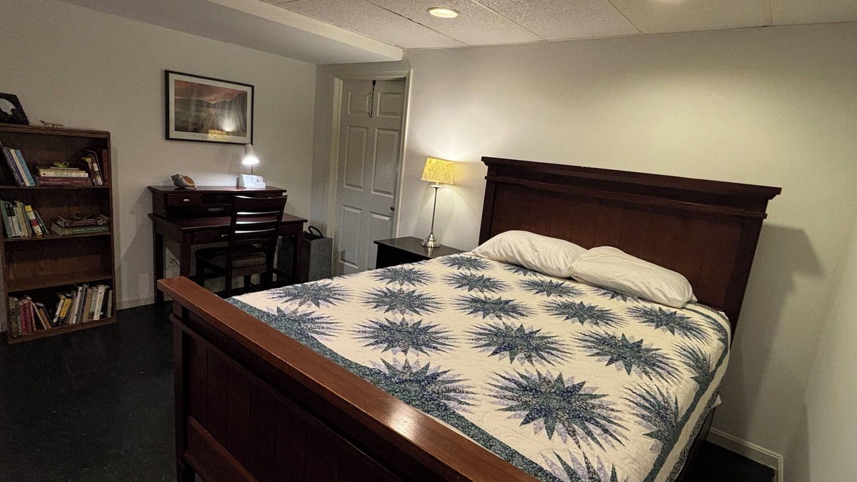 Port Republic Apartment | Cozy centrally located studio with WiFi and AC in delightful Port Republic, MD