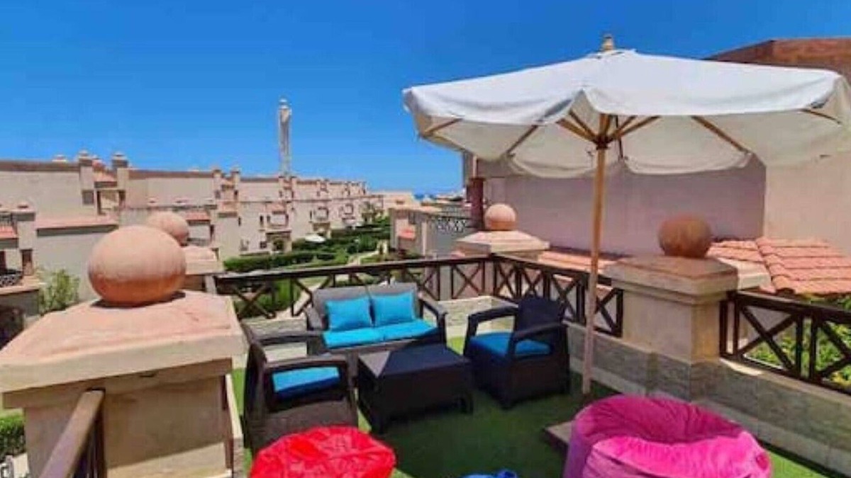 Sidi Abd El-Rahman Apartment | Cozy Chalet at Lazorde Bay, North Coast C17