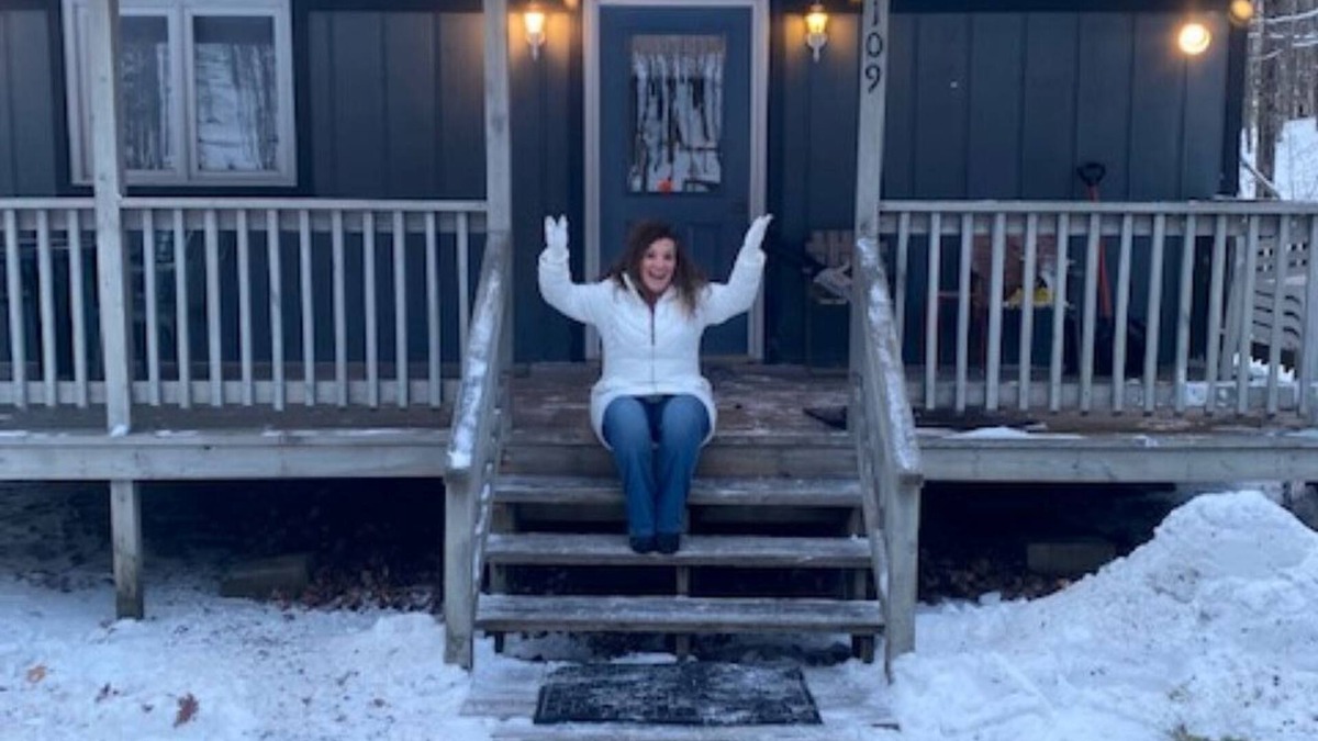 Stambaugh Ski Chalet | Cozy Chalet at Ski Brule Mountain ski resort in Iron River MI