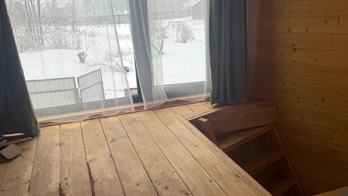 Almaty Ski Chalet | Cozy chalet in fabulous Almaty with AC, WiFi with city view and bbq zone