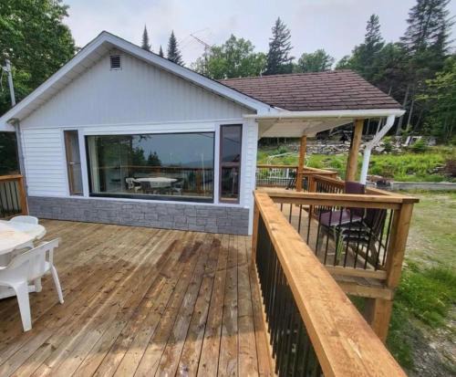 Notre-Dame-Des-Bois Ski Chalet | Cozy Chalet with Breathtaking Mountain View