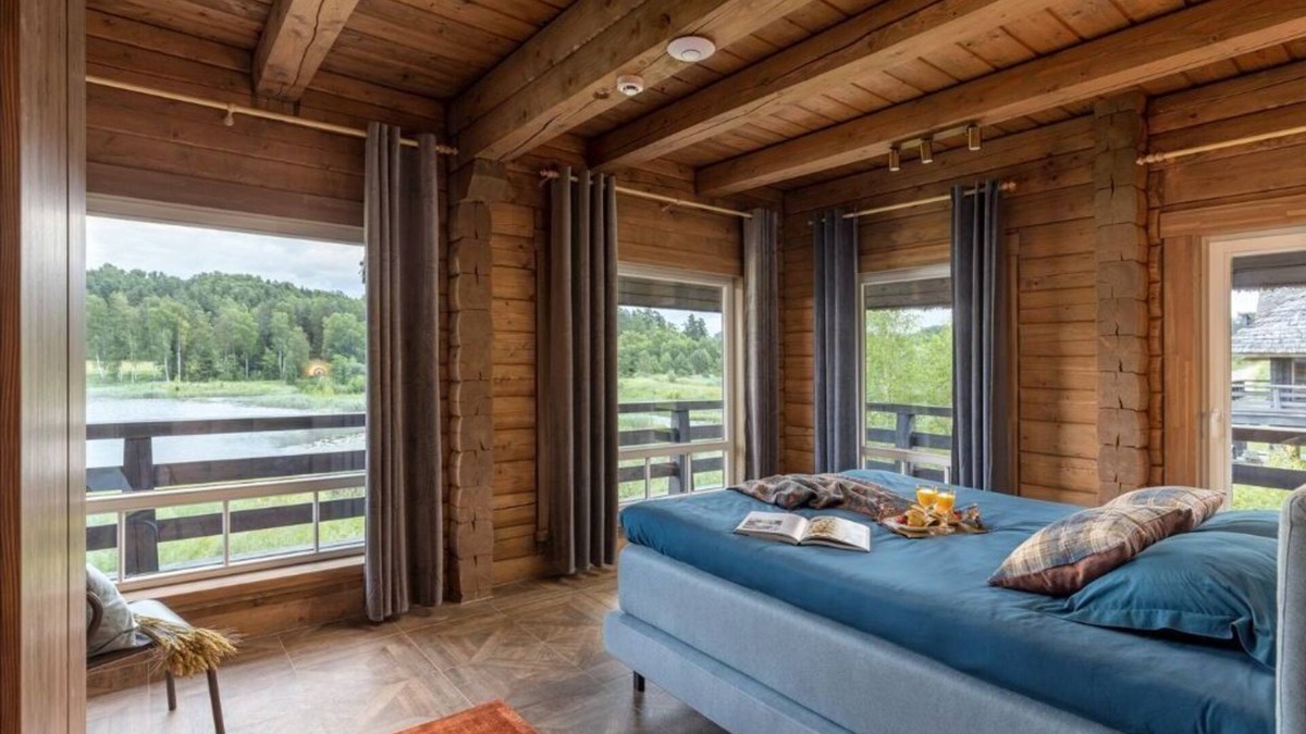 Amata Villa | Cozy Chalet With hot tub and Sauna in Secluded Eco-village