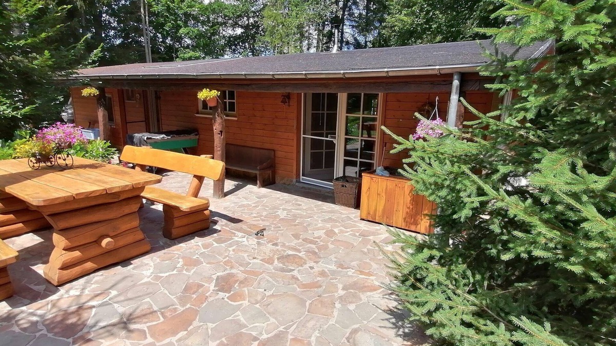 Wibrin Ski Chalet | Cozy Chalet with Sauna, Wibrin