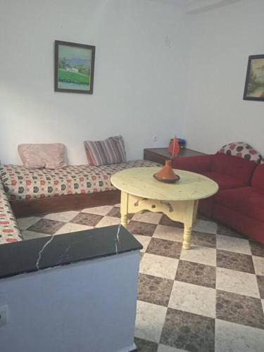 Miramar House | Cozy Charm Studio in City Center