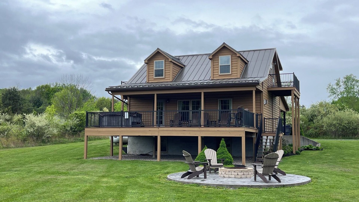 Himrod House | Cozy Chateau cabin with hot tub, pool table, and view of Seneca Lake, close to Wine trail