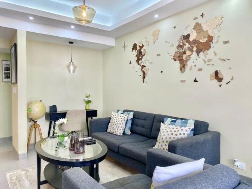 La Julia House | Cozy City Center Condo, Full AC