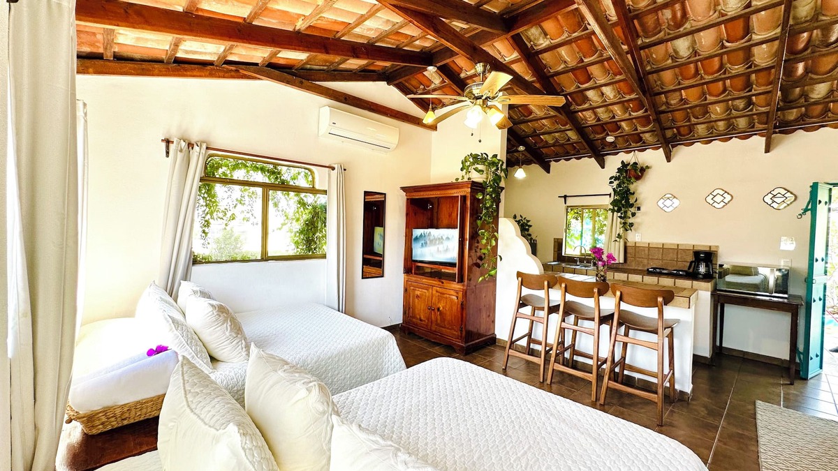 Jimenez Apartment | Cozy, clean & equipped studio at 5 min walking downtown