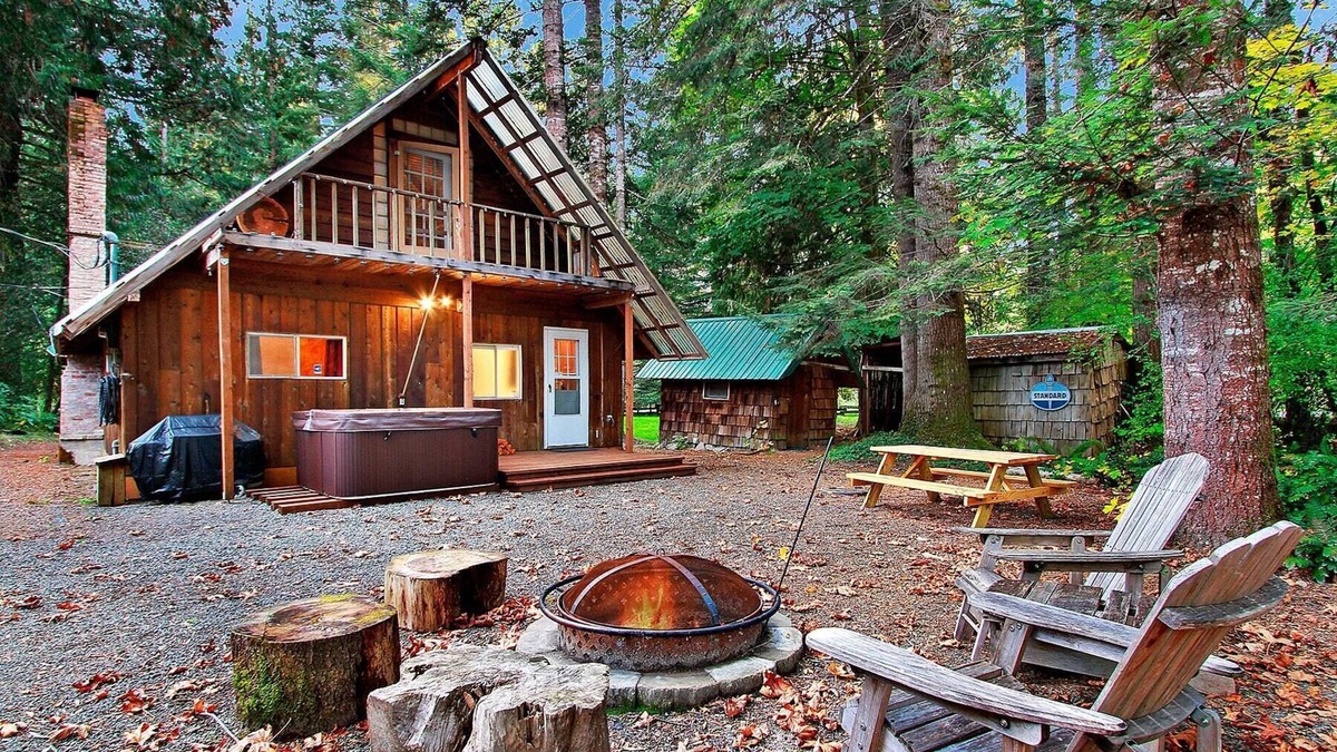 Packwood House | Cozy, clean, updated cabin- hot tub, fireplace, near skiing, hiking, Mt Rainier.