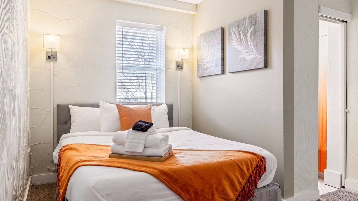 St. Louis Apartment | Cozy Comfort: 1BR Apartment in South City
