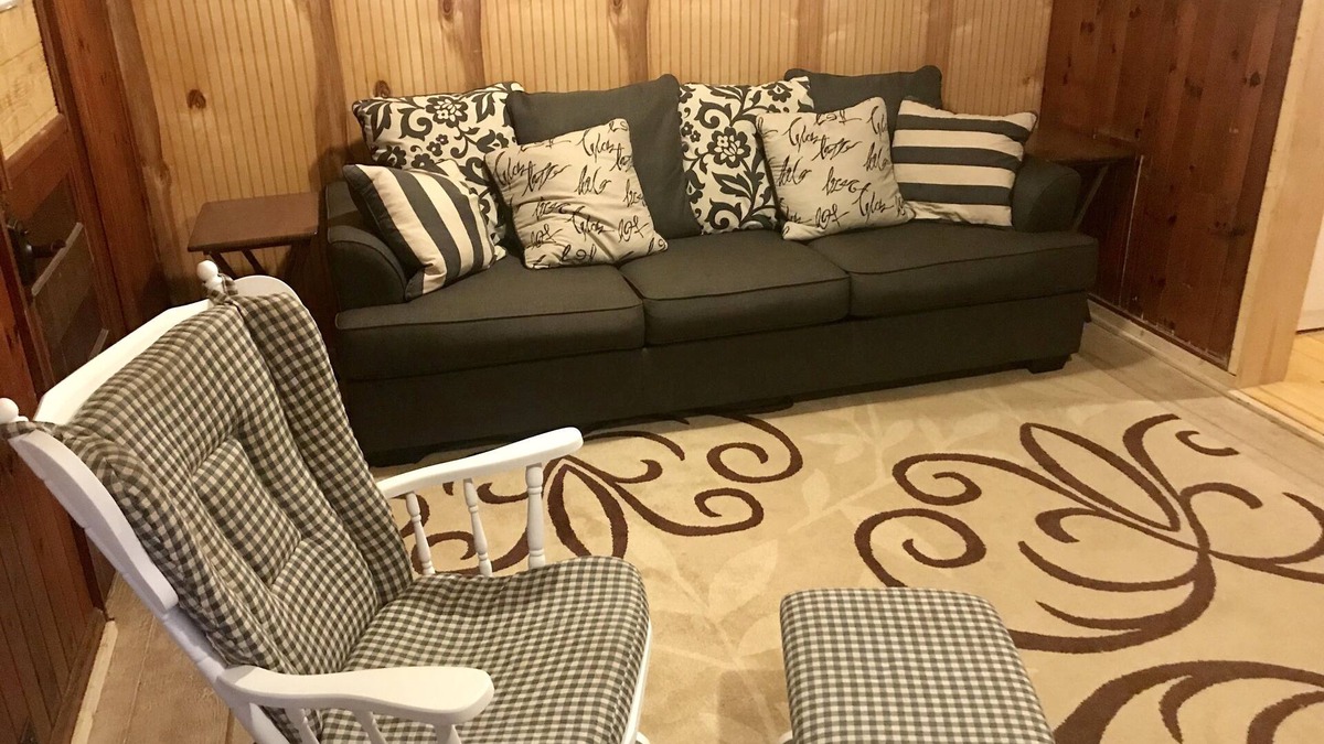 Dayton House | Cozy, comfy, cottage. You’ll love it.