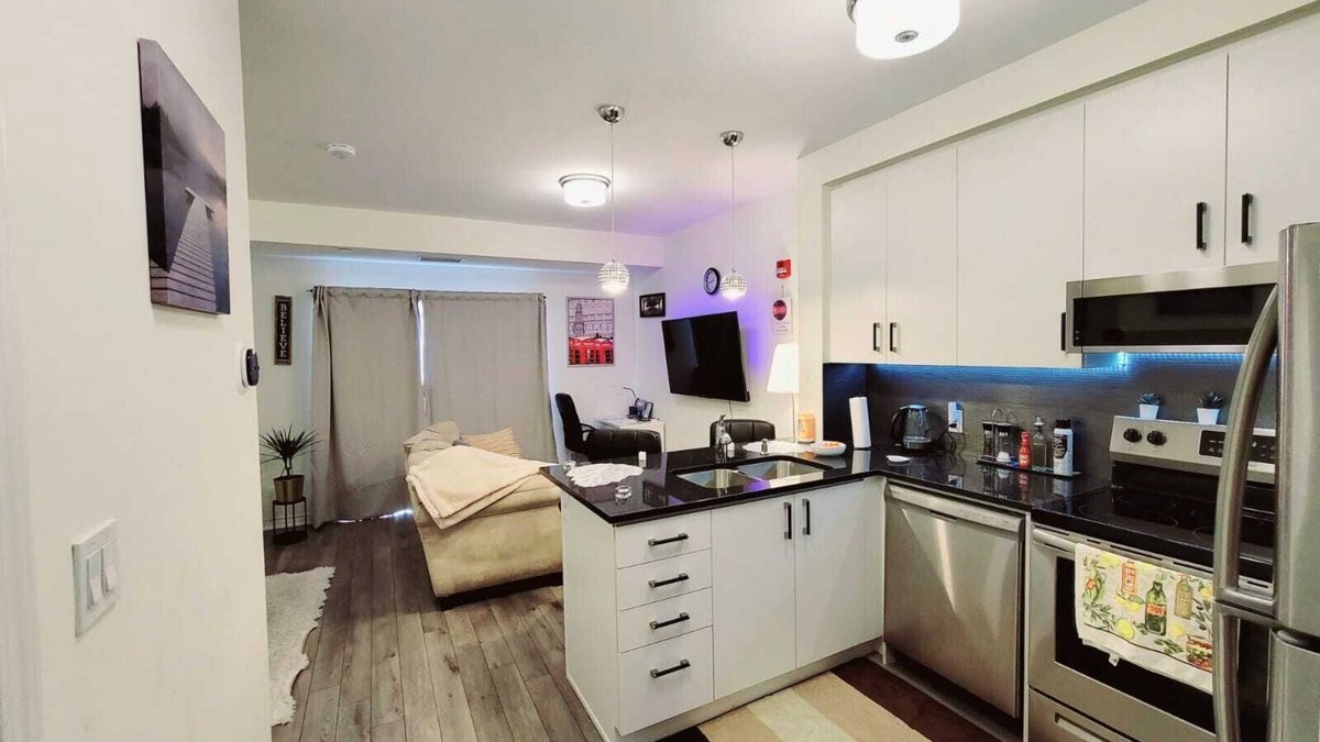 Brampton Apartment | Cozy Condo-Apartment/Suite in Brampton
