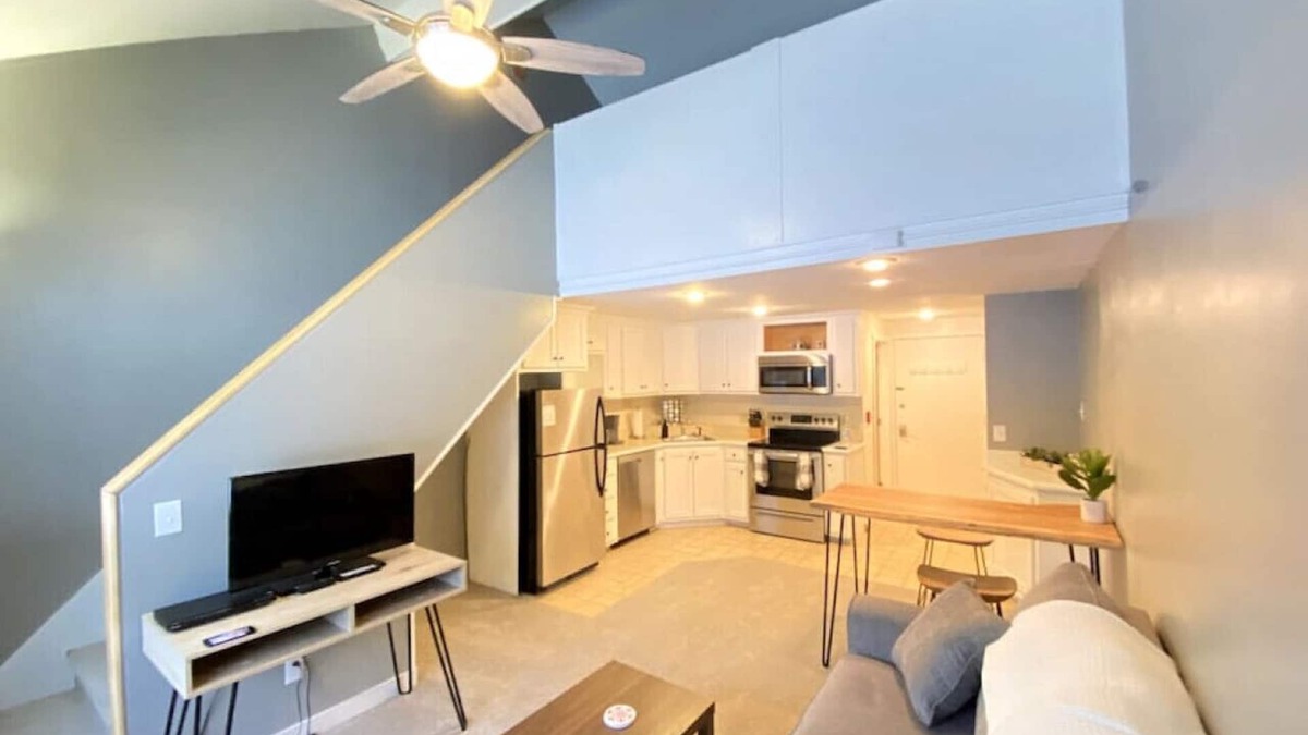 Jeffersonville Condo | Cozy Condo in the Heart of Smugglers' Notch Resort