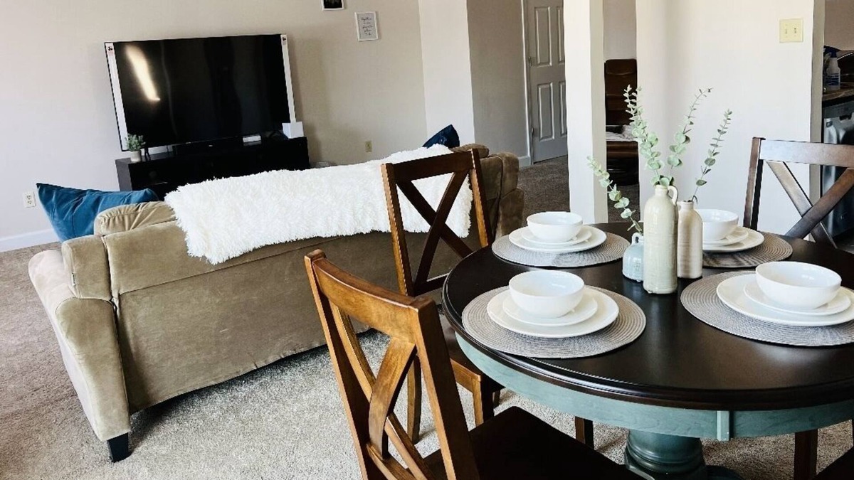 Morris Condo | Cozy Condo minutes from quaint downtown.