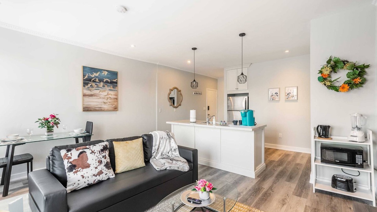 Central Hamilton Apartment | Cozy Condo on James Street North