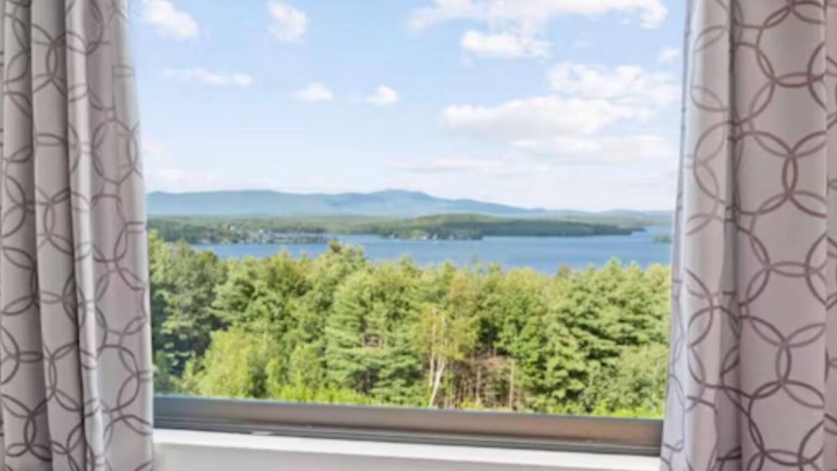 Weirs Beach Condo | Cozy condo with WiFi, fitness room in enjoyable Laconia