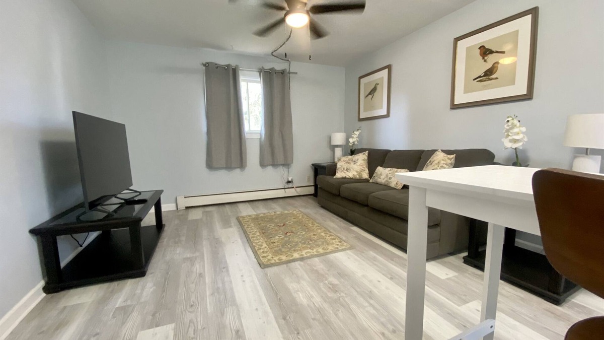 Normal Apartment | Cozy & Convenient Spacious 1bd Close To ISU