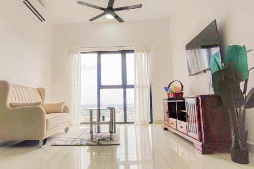 Petaling District Apartment | Cozy Corner at EduSentral by HCK