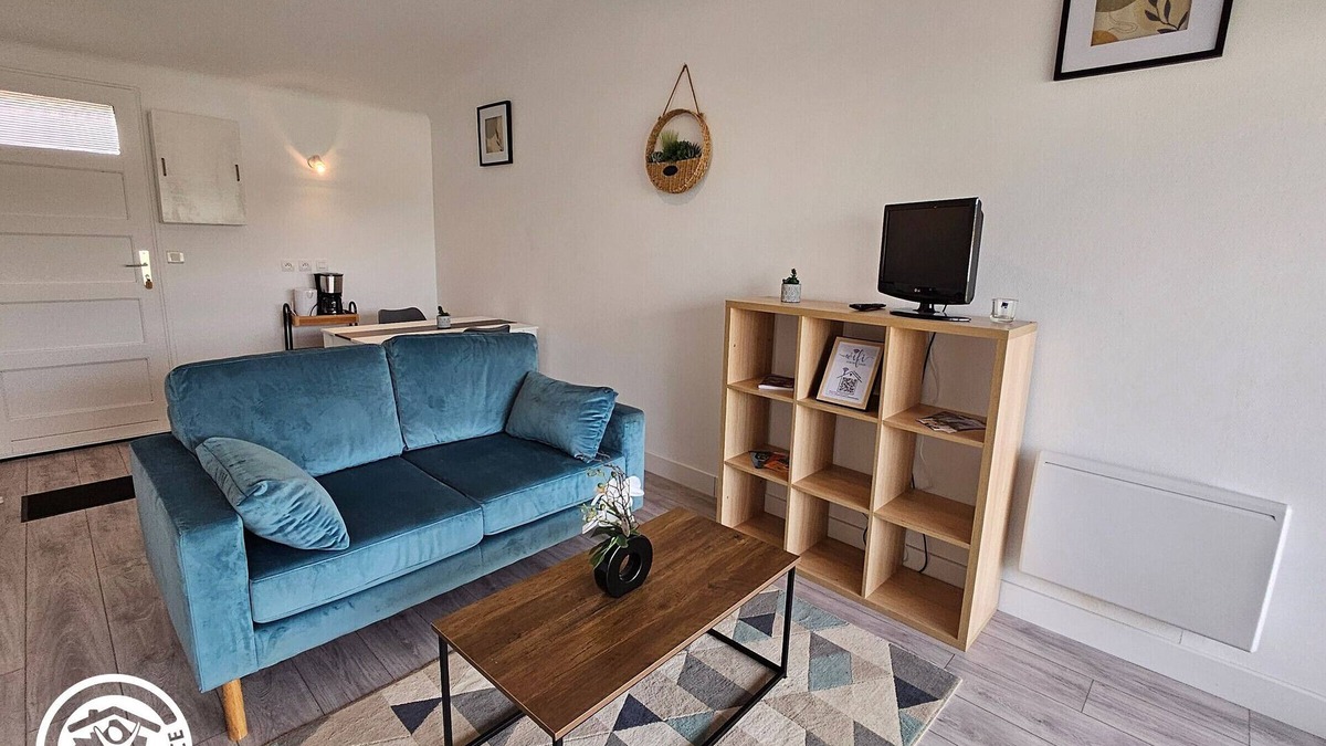 Saint-Michel-en-l'Herm Cottage | Cozy Cottage Near Beaches and Abbey – Terrace and All-Inclusive Rates