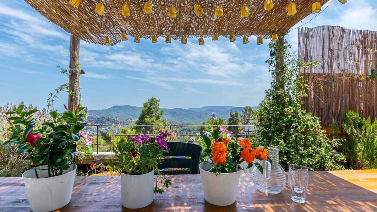 Corbera De Llobregat House | Cozy cottage 25 km from barcelona with wonderful mountain and barcelona views