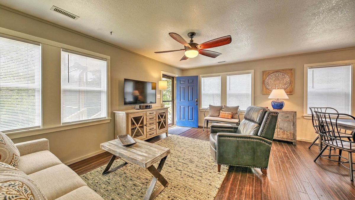 Frisco Cottage | Cozy Cottage < 2 Mi to Cape Hatteras Nat’l Shore!