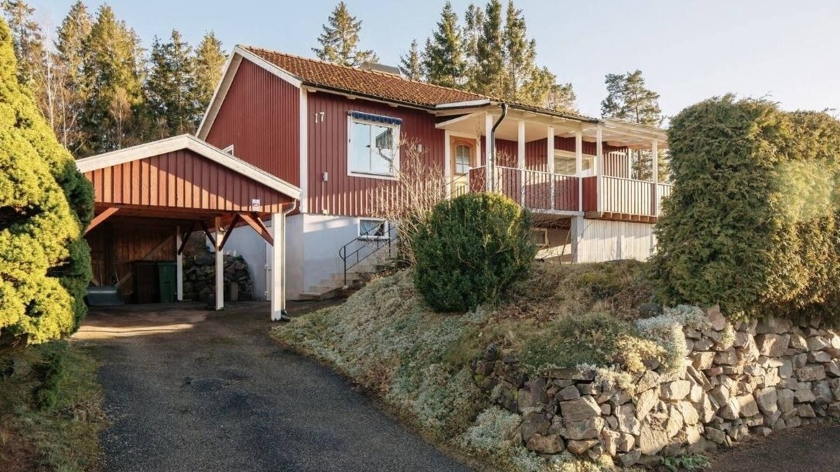 Otterbacken House | Cozy cottage, children and dogs welcome.