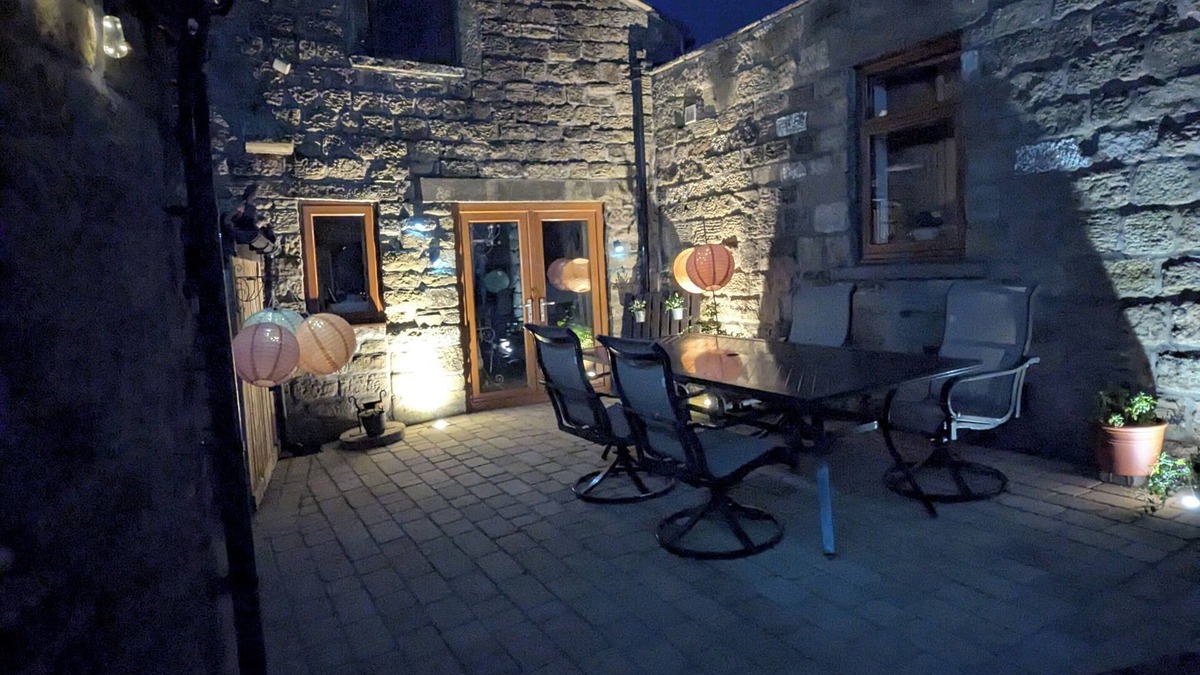 Stanbury Cottage | Cozy Cottage Close to Haworth Sleeps 2 With Garden