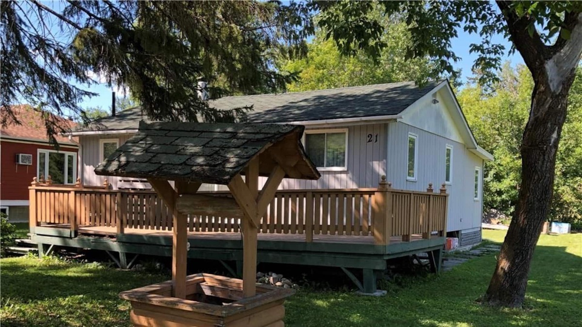 Dunnottar Cabin | Cozy Cottage close to Matlock Beach