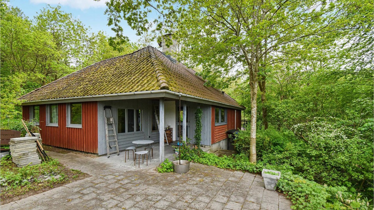 Vedelshave House | Cozy cottage in beautiful green surroundings on Nordfünen.