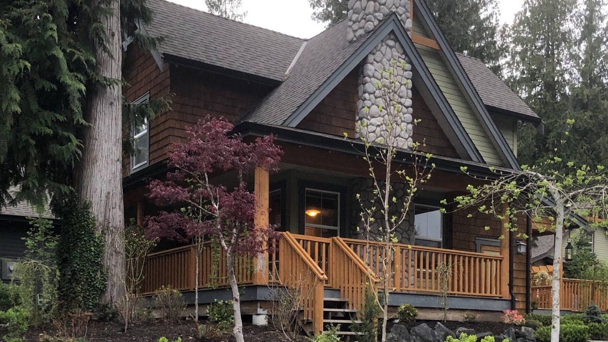 Lindell Beach Cottage | Cozy Cottage in Gated Community