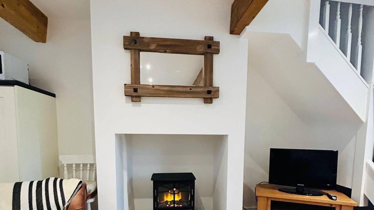 Hebden Bridge Cottage | Cozy cottage in Mytholmroyd nr Hebden Bridge