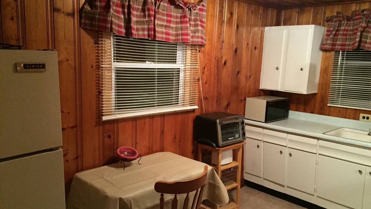 Georgetown Cottage | Cozy Cottage Just Off Main Street(southern Indiana)