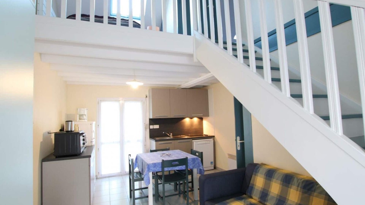 Siouville-Hague Cottage | Cozy Cottage Near Beach with Tennis, Parking, Wi-Fi, and Surf Access in Siouville-Hague