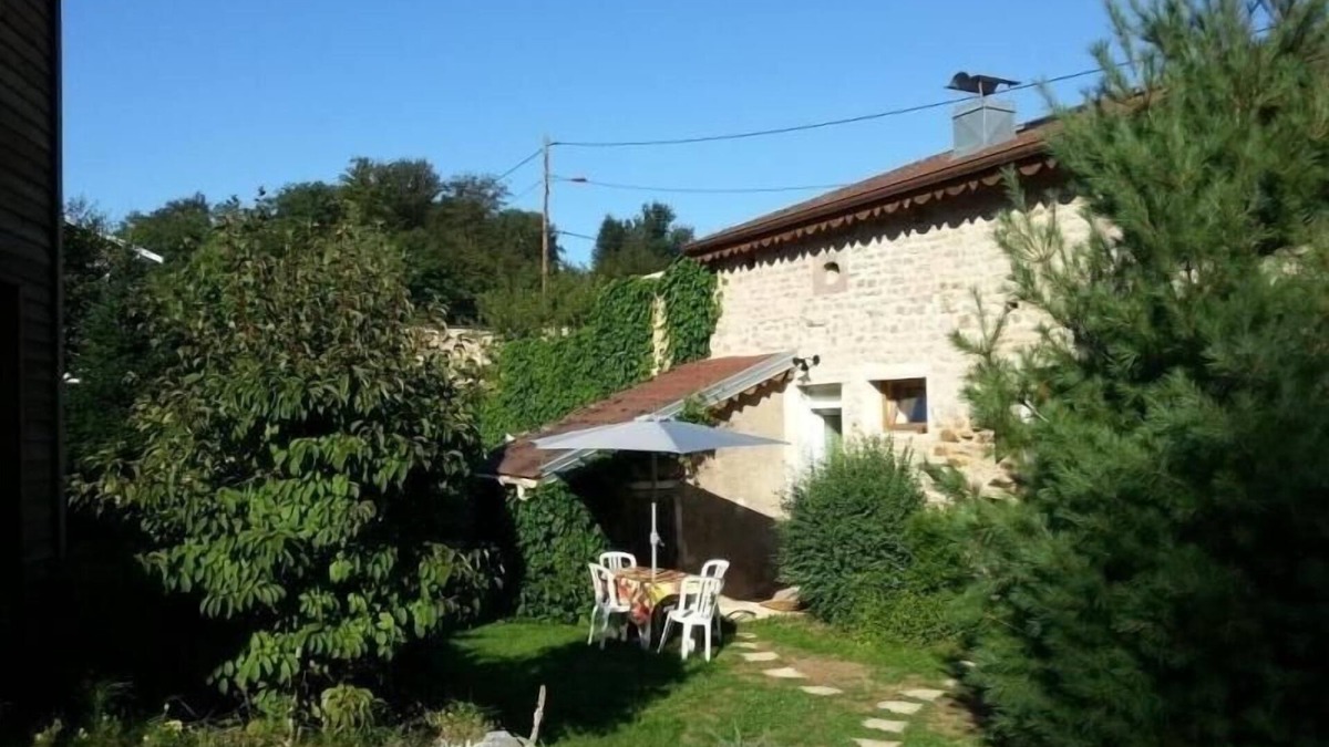 Chantraine Cottage | Cozy Cottage Near Epinal: Nature, City, and Equestrian Center Nearby