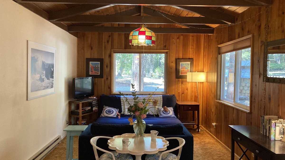 Nevada City Cottage | Cozy Cottage Near Scotts Flat Lake