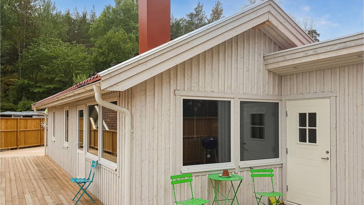 Stavsjo House | Cozy cottage near the lake!
