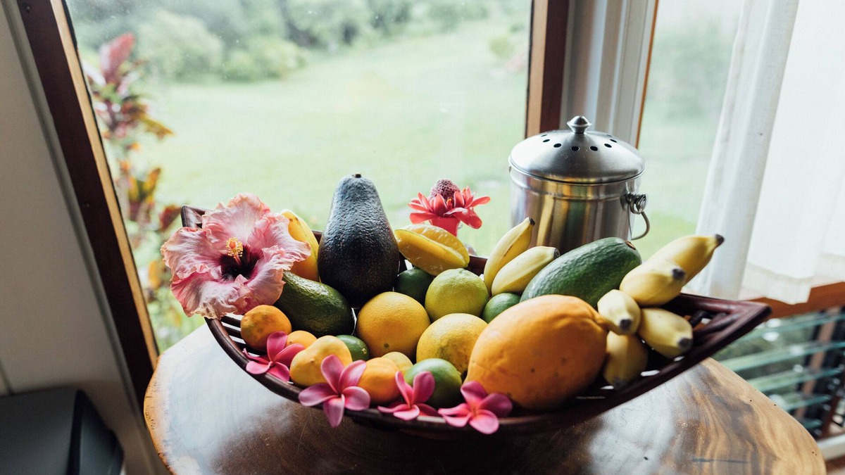 Hana Cottage | Cozy cottage nestled on our 5 acre Organic fruit farm