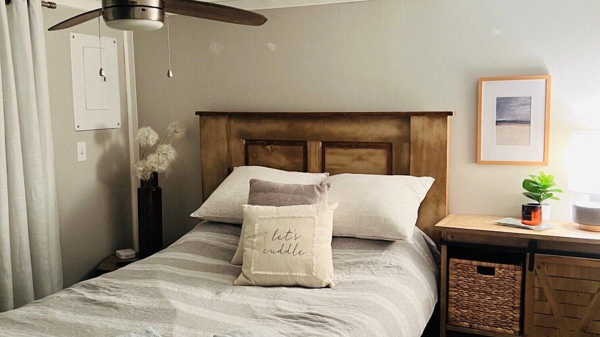 Gilmanton Cottage | Cozy Cottage on a Lake, near Gunstock Mountain