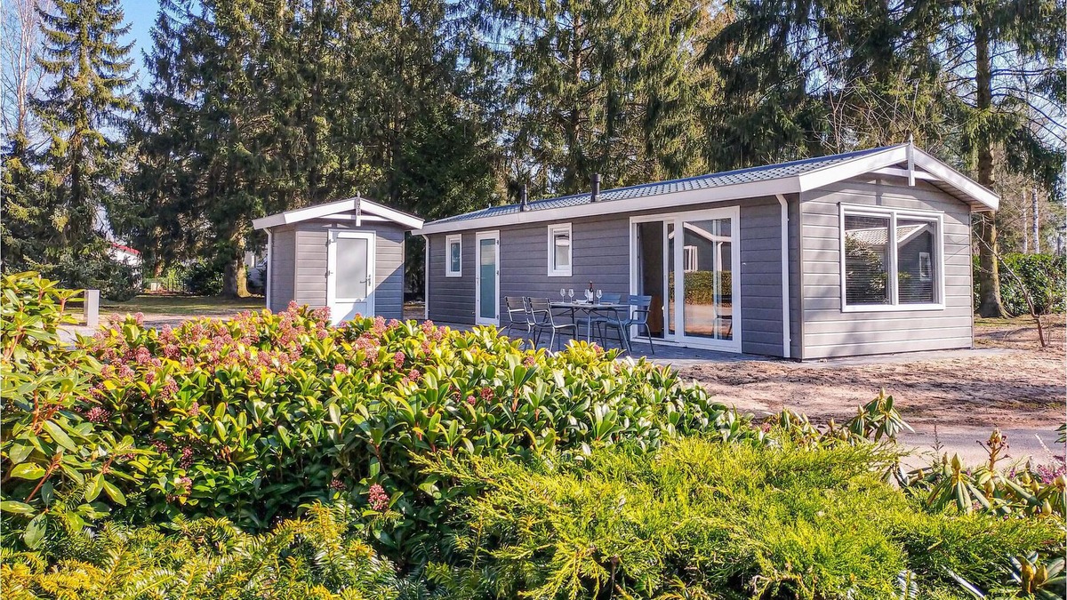 Vorden House | Cozy cottage on camping area.