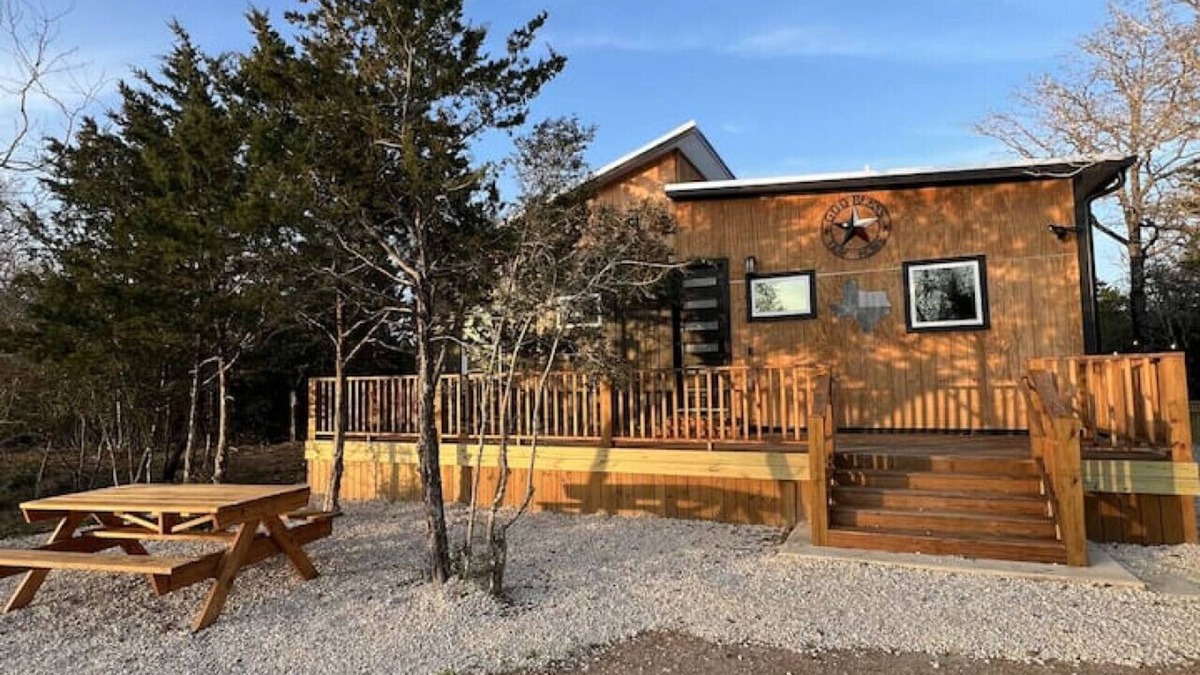 Cedar Creek House | Cozy Cottage Retreat in Nature