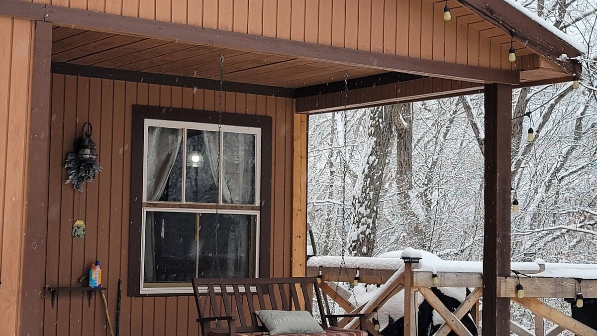 Marthasville Cabin | Cozy Cottage, we're told it's heavenly!