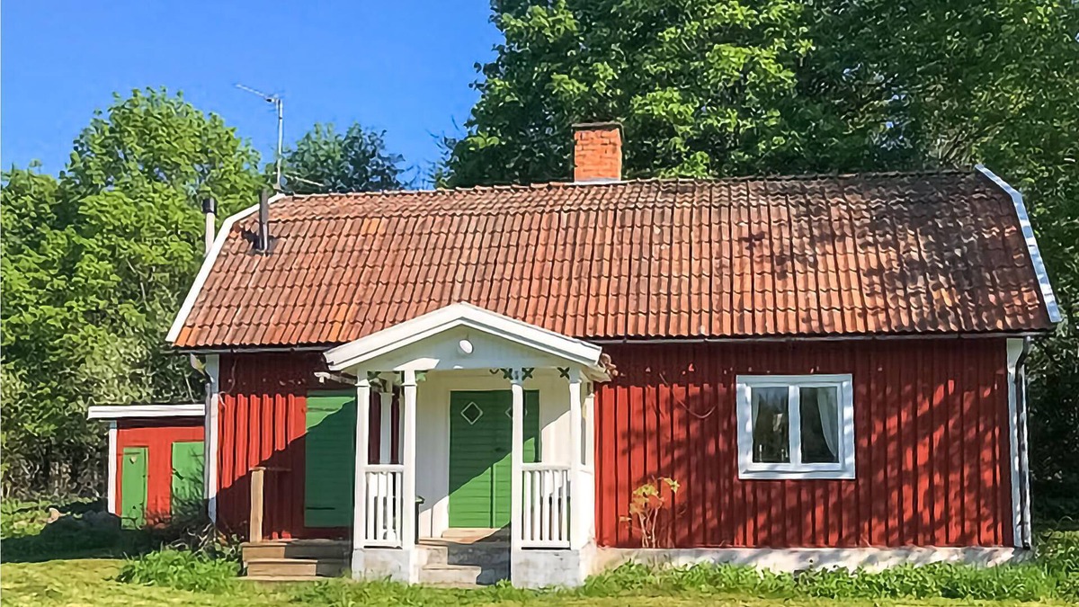 Gammalkil House | Cozy cottage with fantastic panoramic views of the countryside.