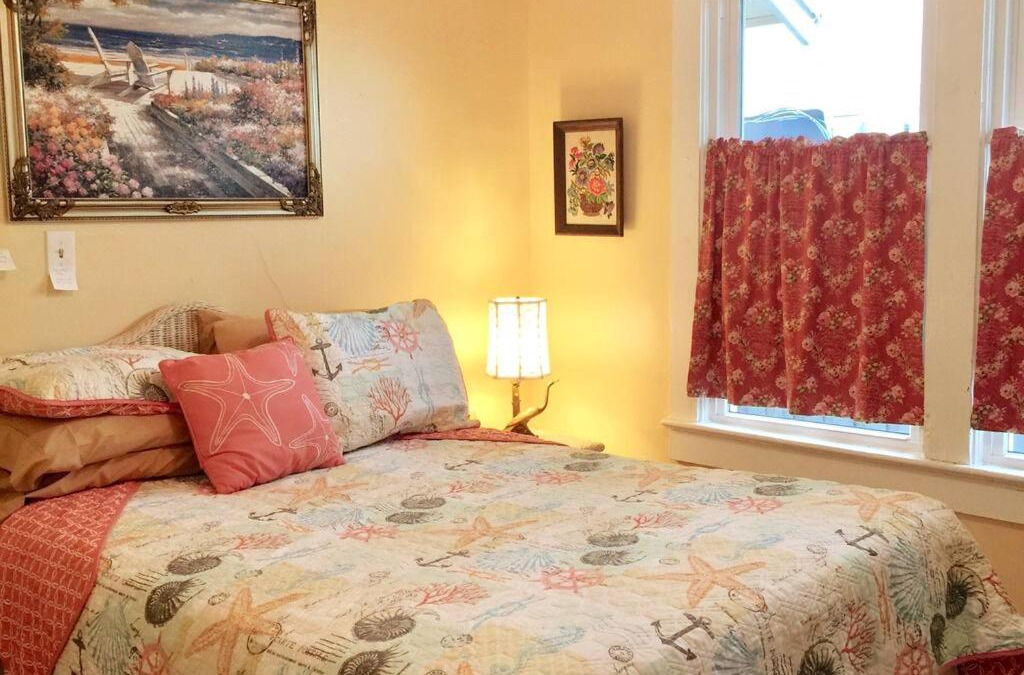 Surfside Historic District House | Cozy Cottages on Beachside Compound