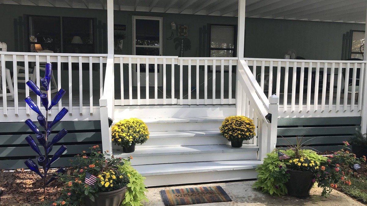 Waynesboro House | Cozy country cottage 35 minutes from Augusta National