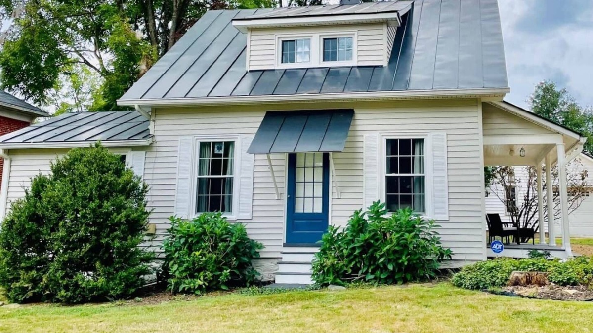 Upperville House | Cozy Country Getaway in the Heart of Upperville