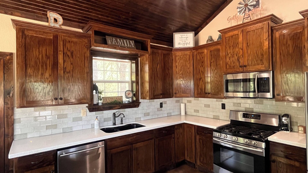 Buffalo Other | Cozy country retreat- a wonderful place to relax and refresh.