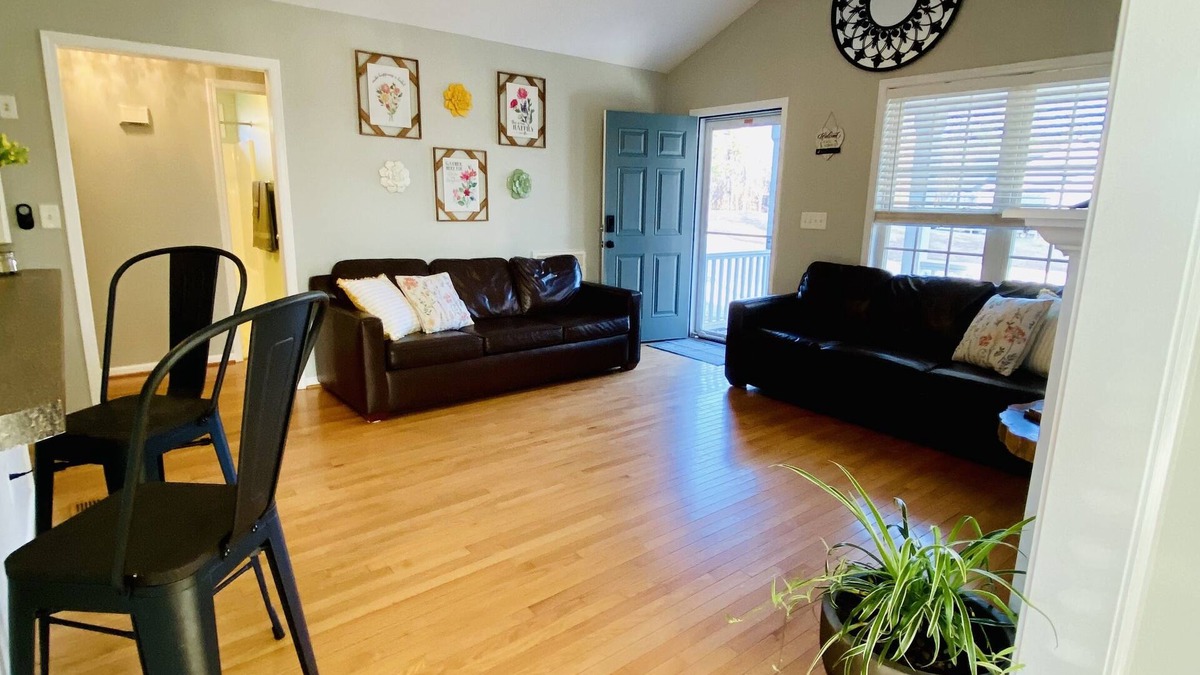 Franklinton House | *cozy country* *stargazing acre*