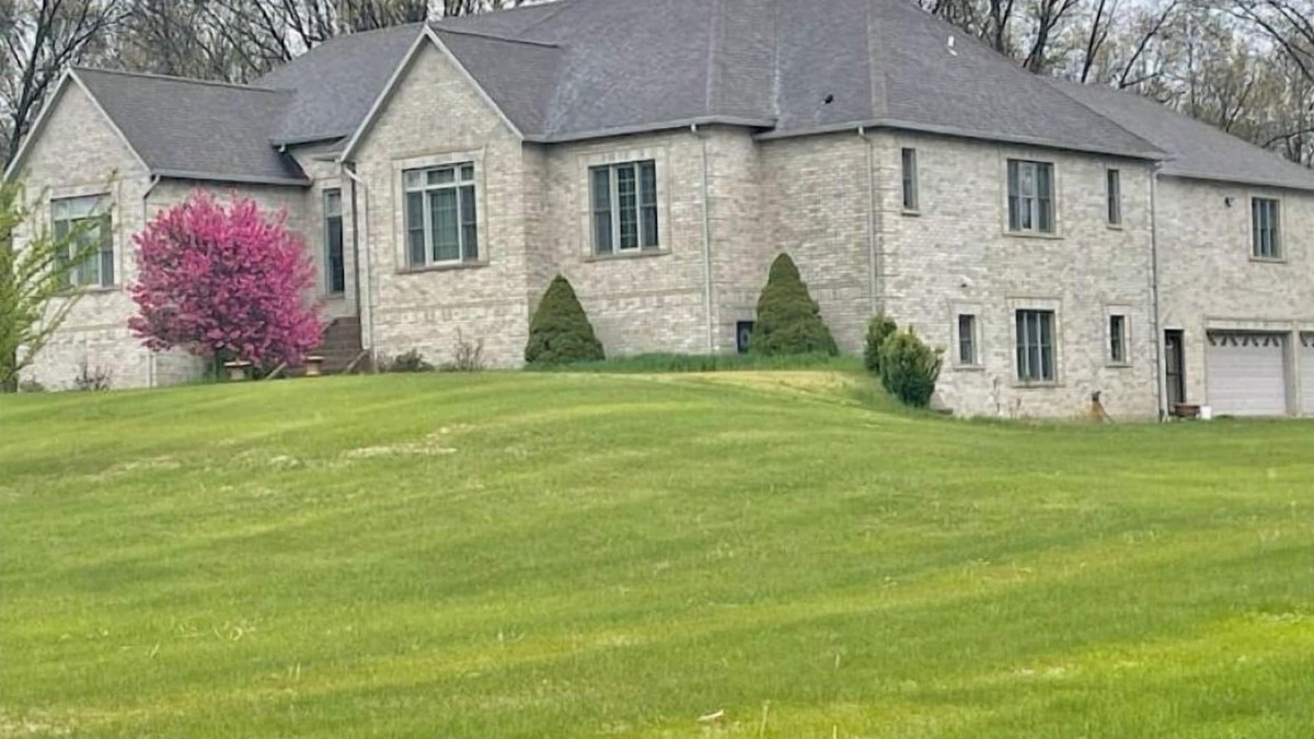 Donaldson House | Cozy Countryside Getaway
