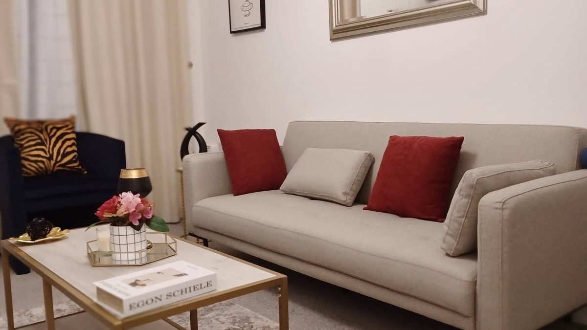 Holbrooks House | Cozy Coventry Retreat with 2 Bedrooms House