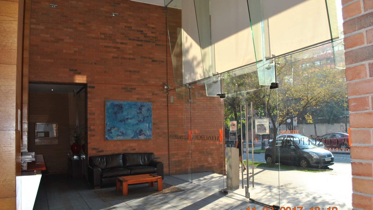 Providencia Apartment | Cozy department in La Concepción building, Santiago, Chile